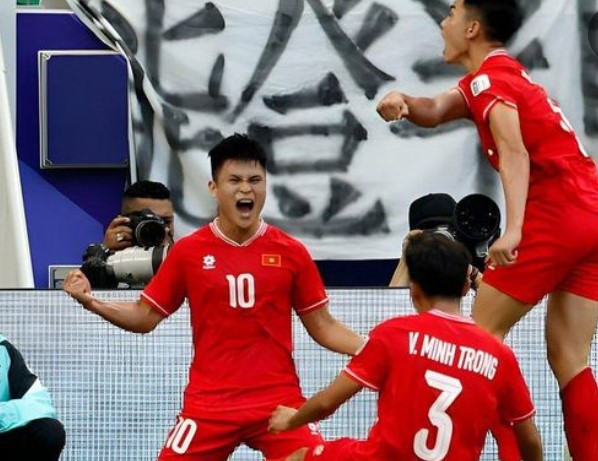 Tuyển Việt Nam suýt tạo địa chấn Asian Cup trước Nhật Bản